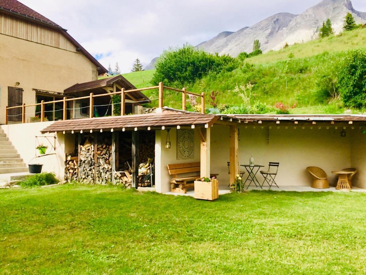La Tourtette Bed & Breakfast Le Devoluy Exterior photo