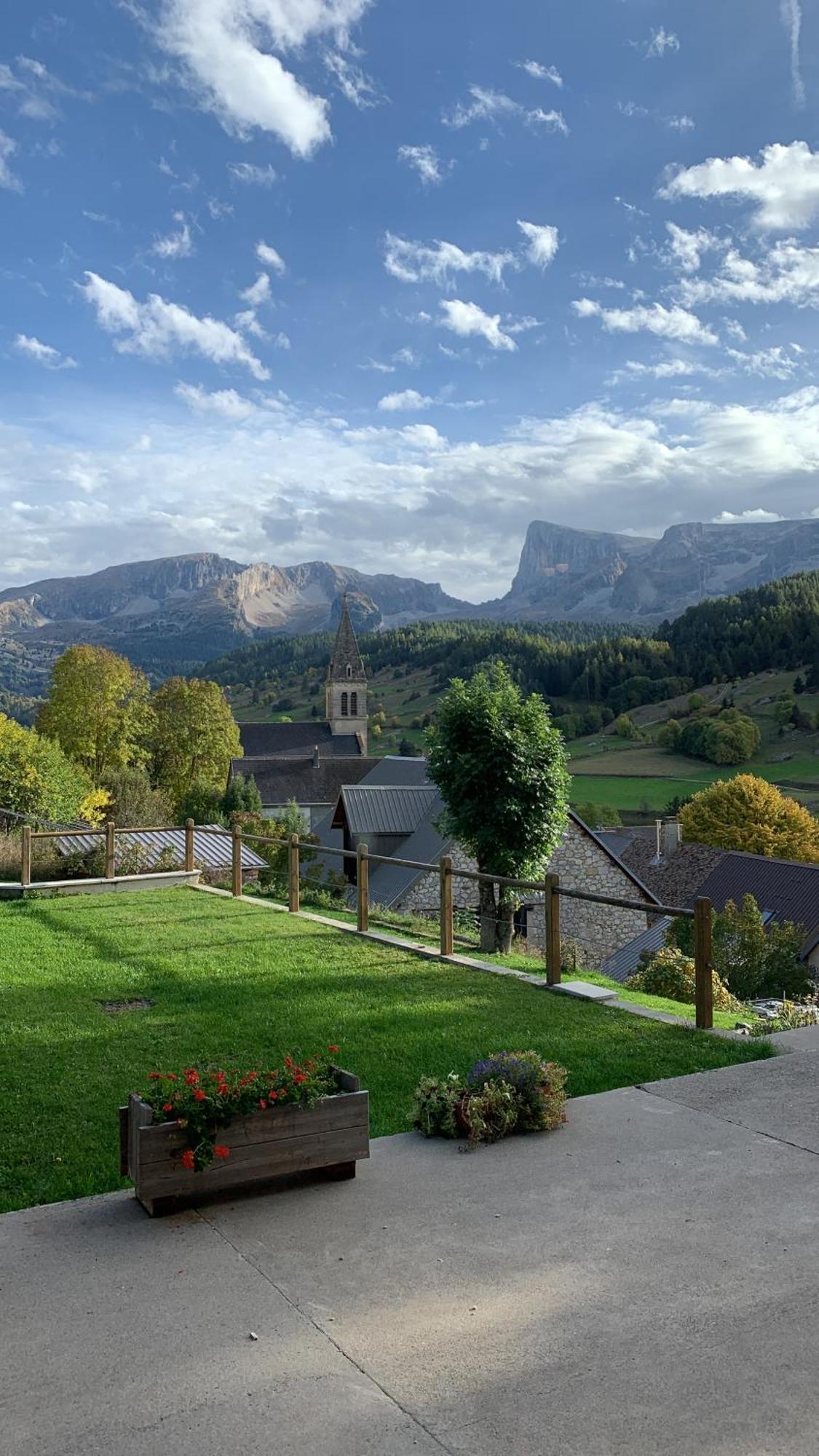 La Tourtette Bed & Breakfast Le Devoluy Exterior photo